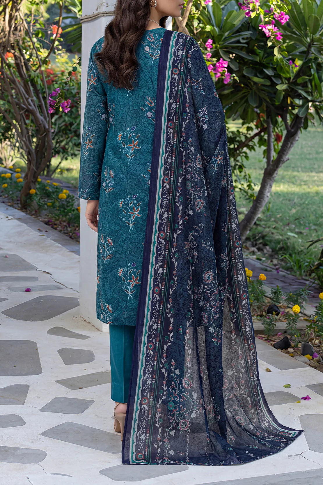 Unstiched premium printed lawn
