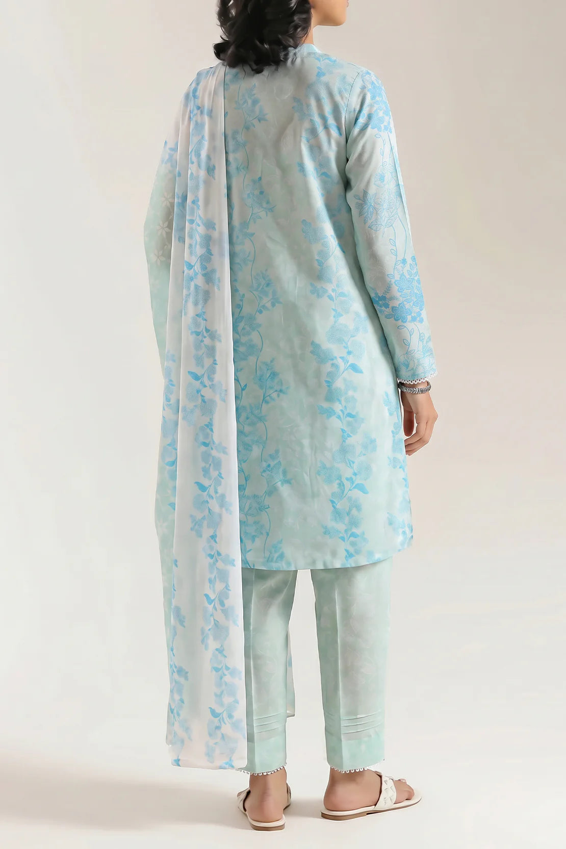 Unstiched premium printed lawn