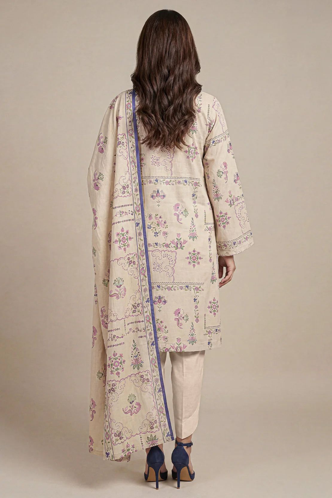 Unstiched premium printed lawn