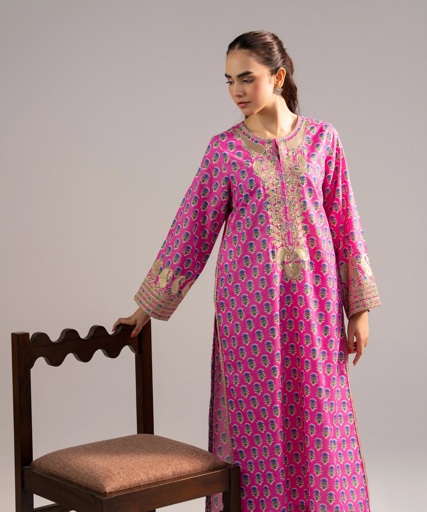 EMBROIDERED ZARI LAWN SHIRT
