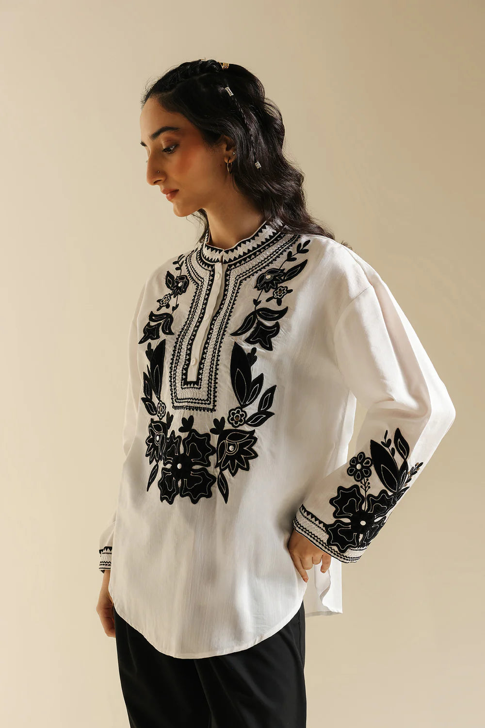KURTI