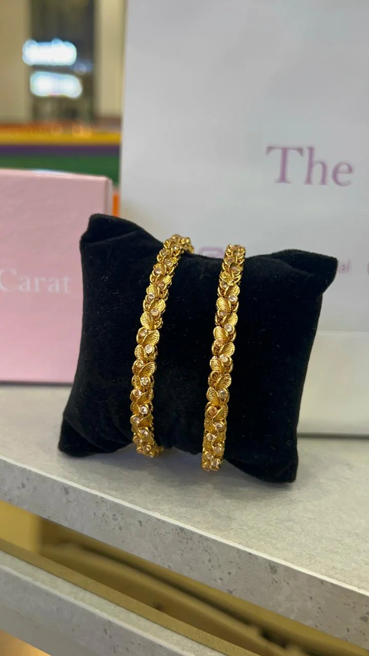 SET OF GOLDEN BANGLES ZZ-B-61