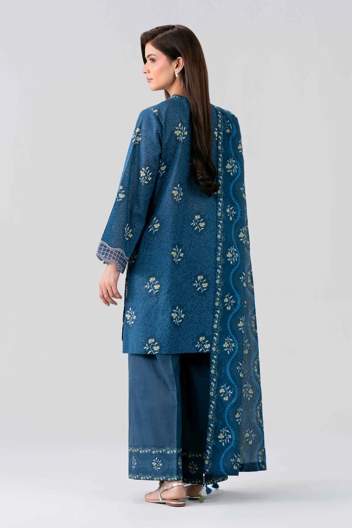 3 PIECE - PRINTED EMBROIDERED SUIT