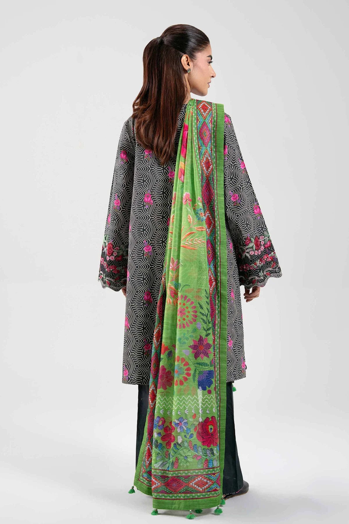 3 PIECE - DIGITAL PRINTED EMBROIDERED SUIT