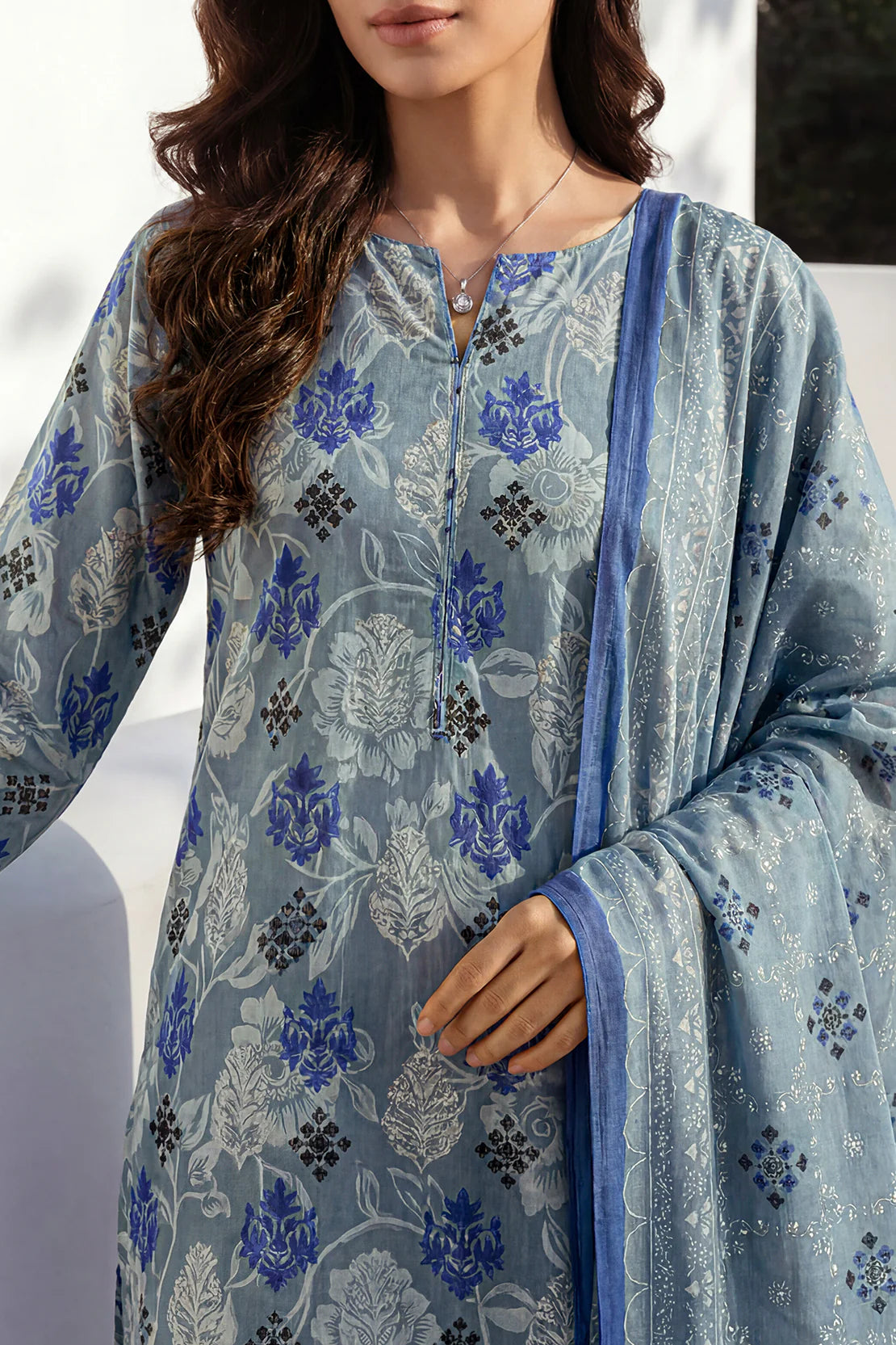 Unstiched premium printed lawn