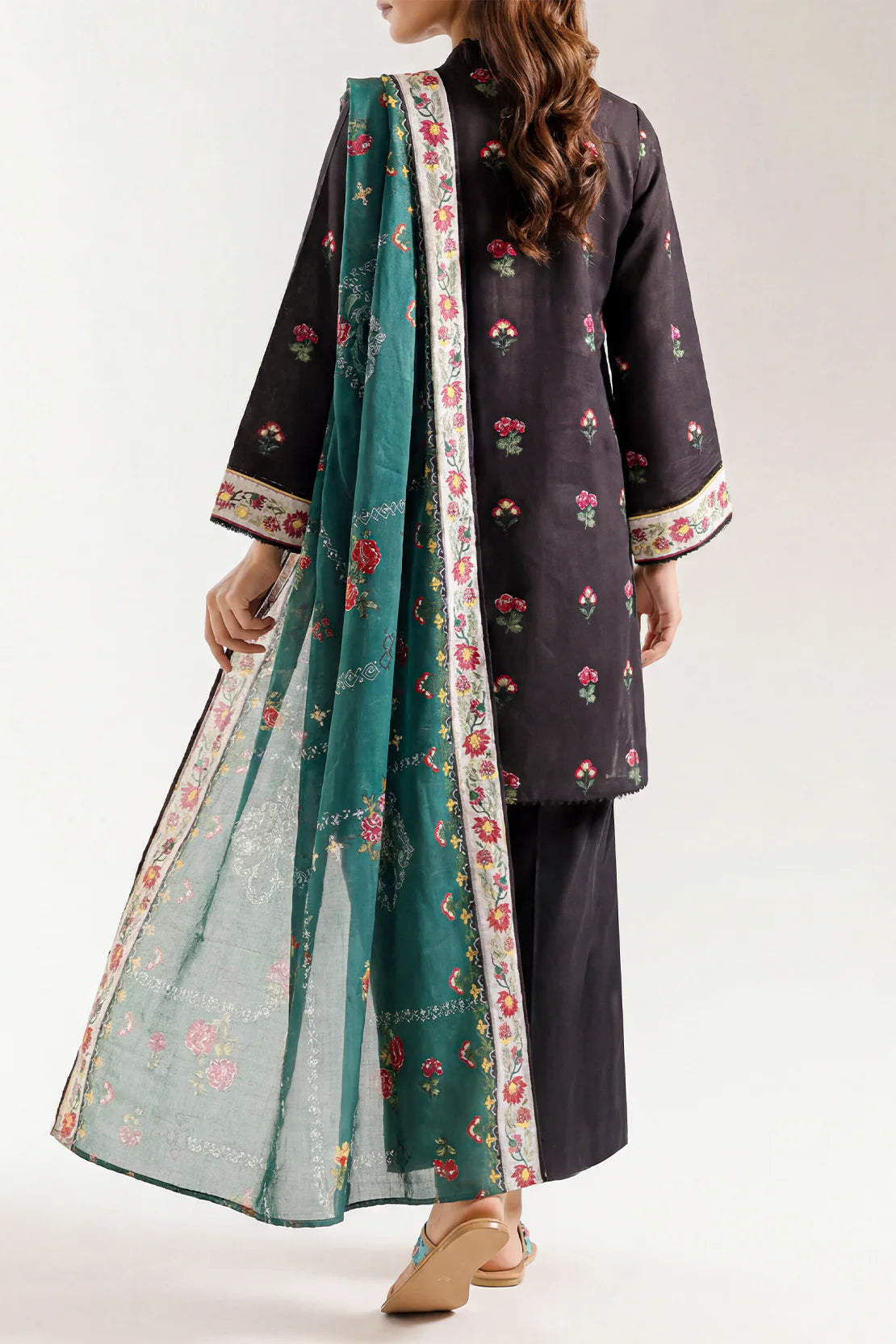 Unstiched premium printed lawn