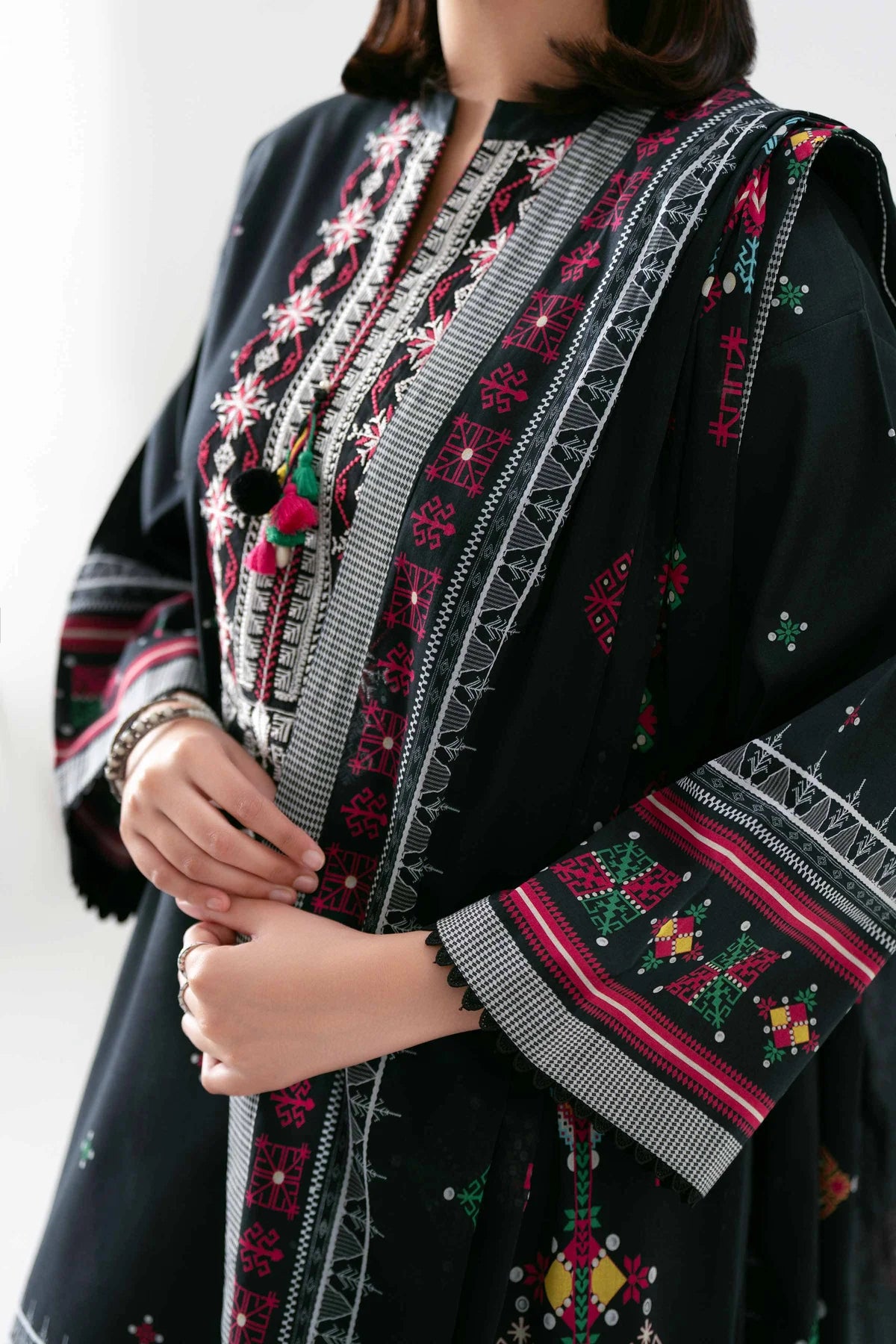 3 PIECE - DIGITAL PRINTED EMBROIDERED SUIT