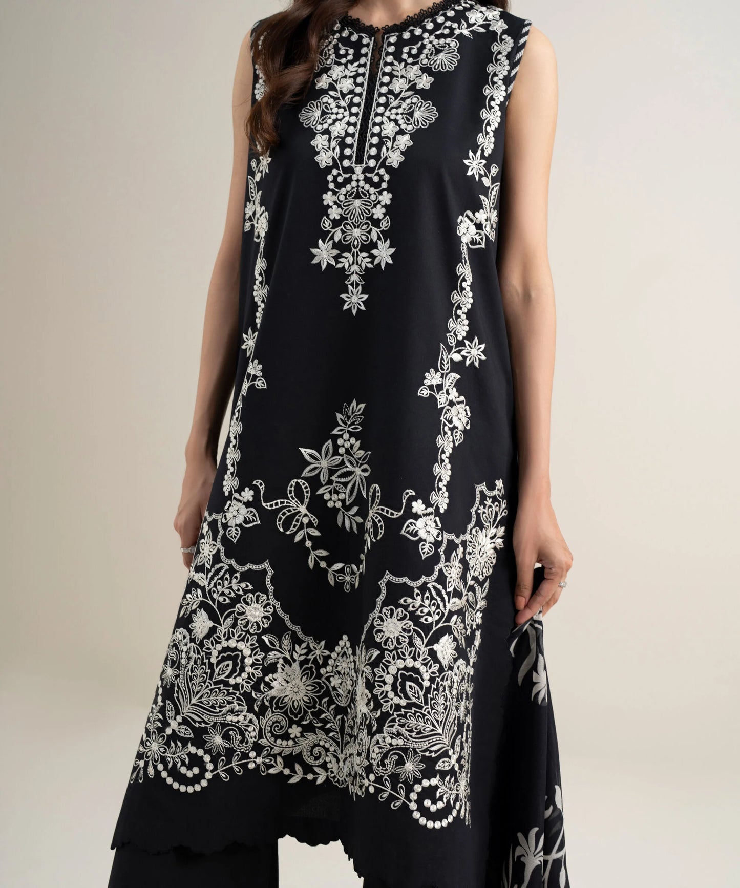 3 PIECE - EMBROIDERED LAWN SUIT