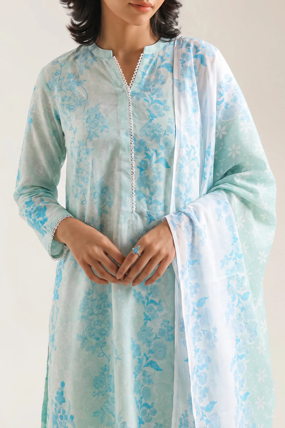 Unstiched premium printed lawn