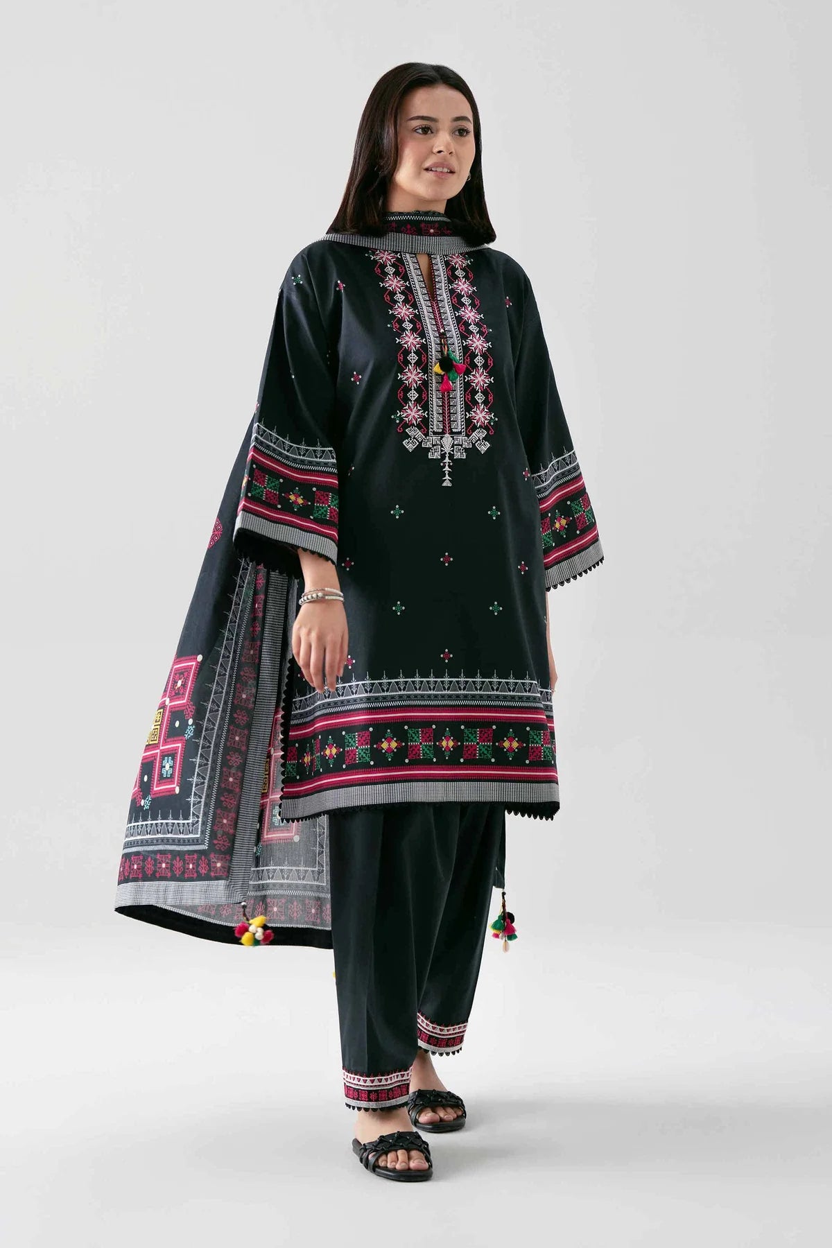 3 PIECE - DIGITAL PRINTED EMBROIDERED SUIT