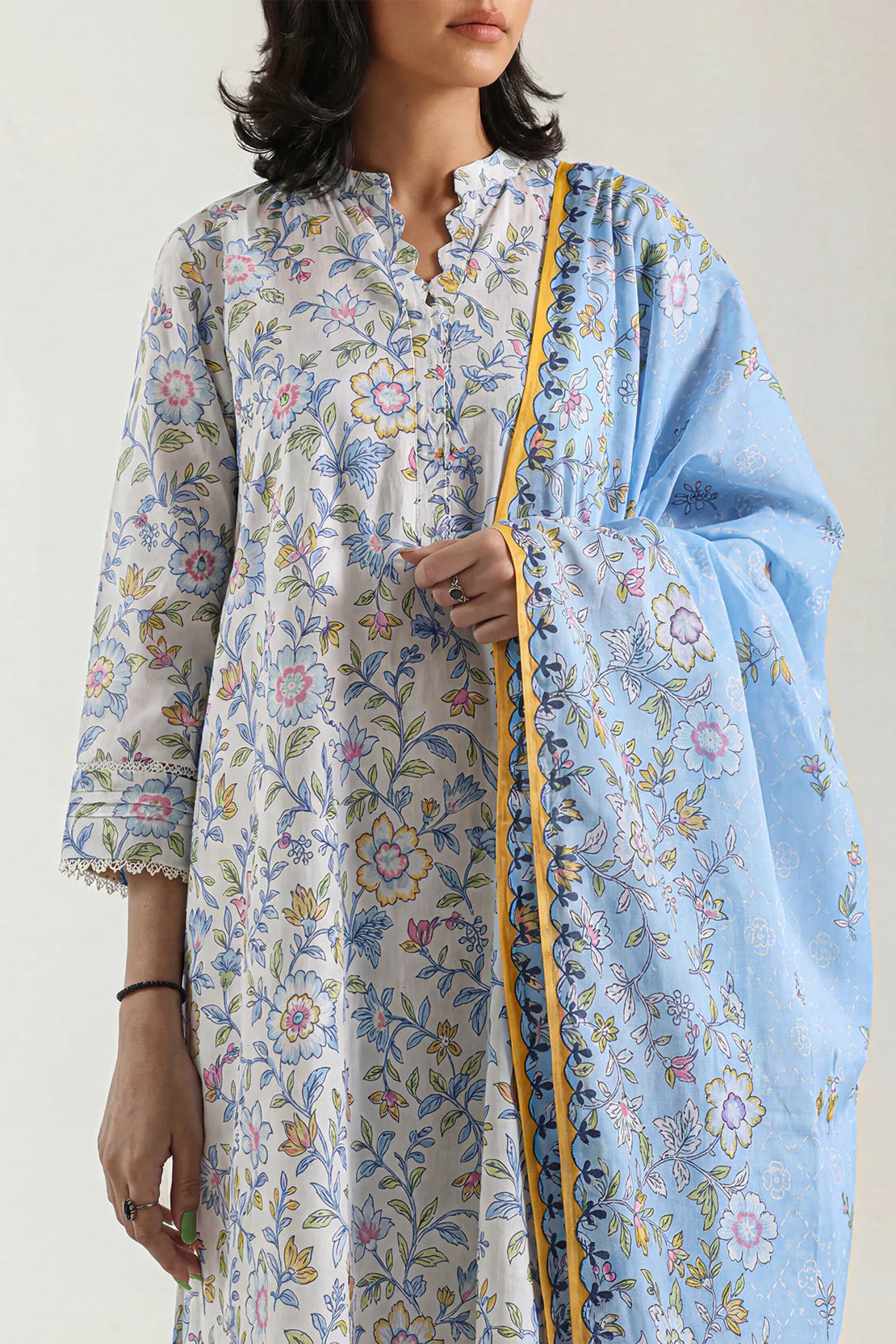 Unstiched premium printed lawn