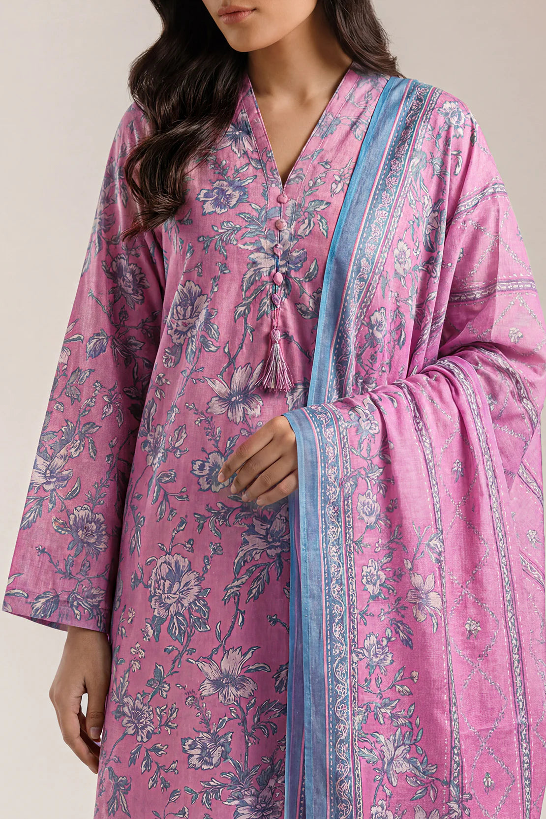 Unstiched premium printed lawn