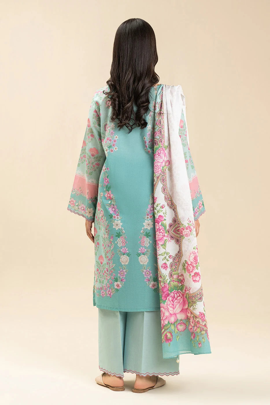 Unstiched printed lawn
