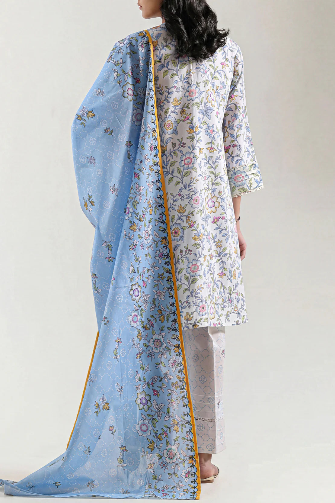 Unstiched premium printed lawn