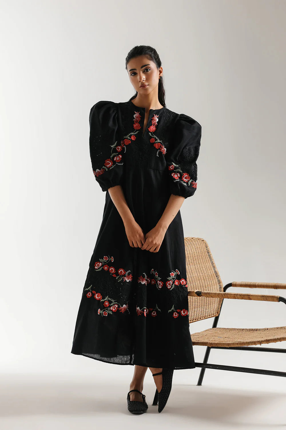 DRESS