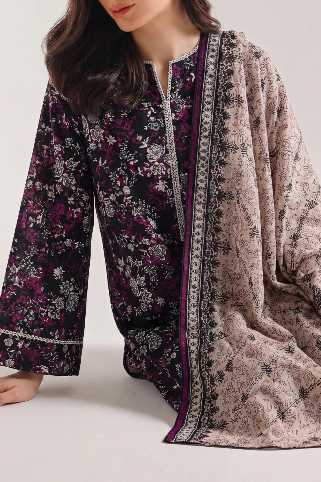 Unstiched premium printed lawn