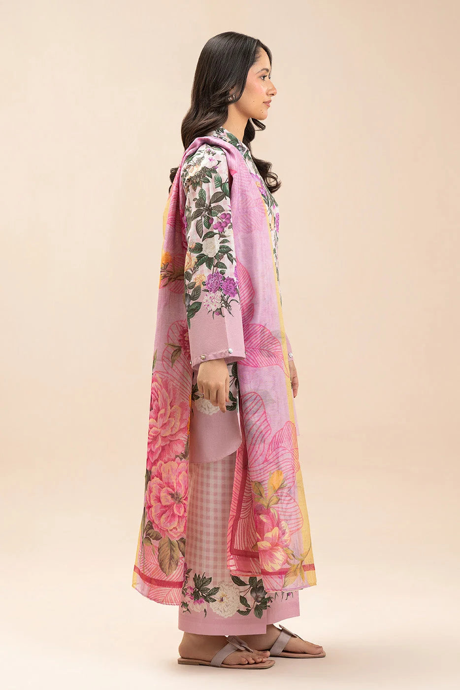Unstiched printed lawn