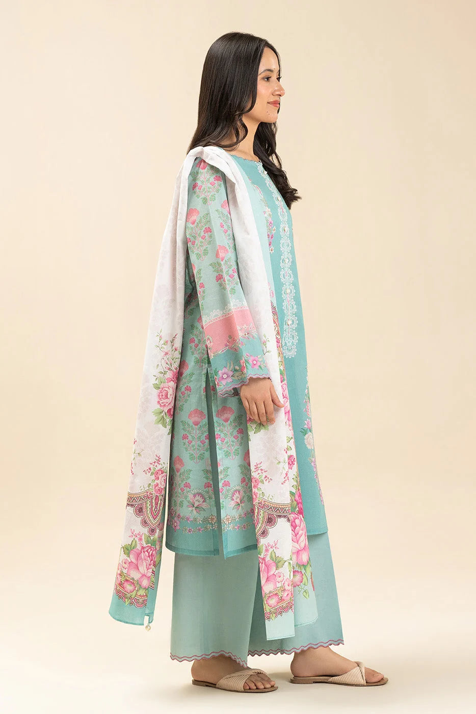 Unstiched printed lawn