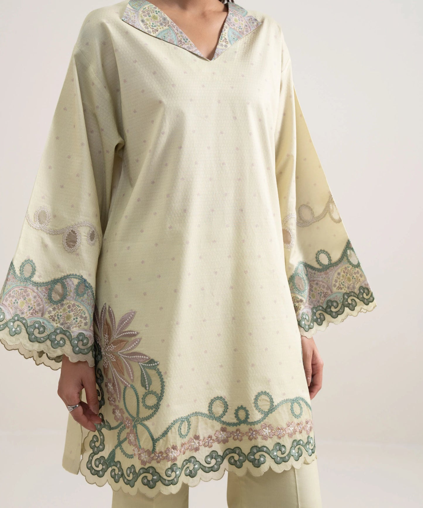 3 PIECE - EMBROIDERED DOBBY SUIT