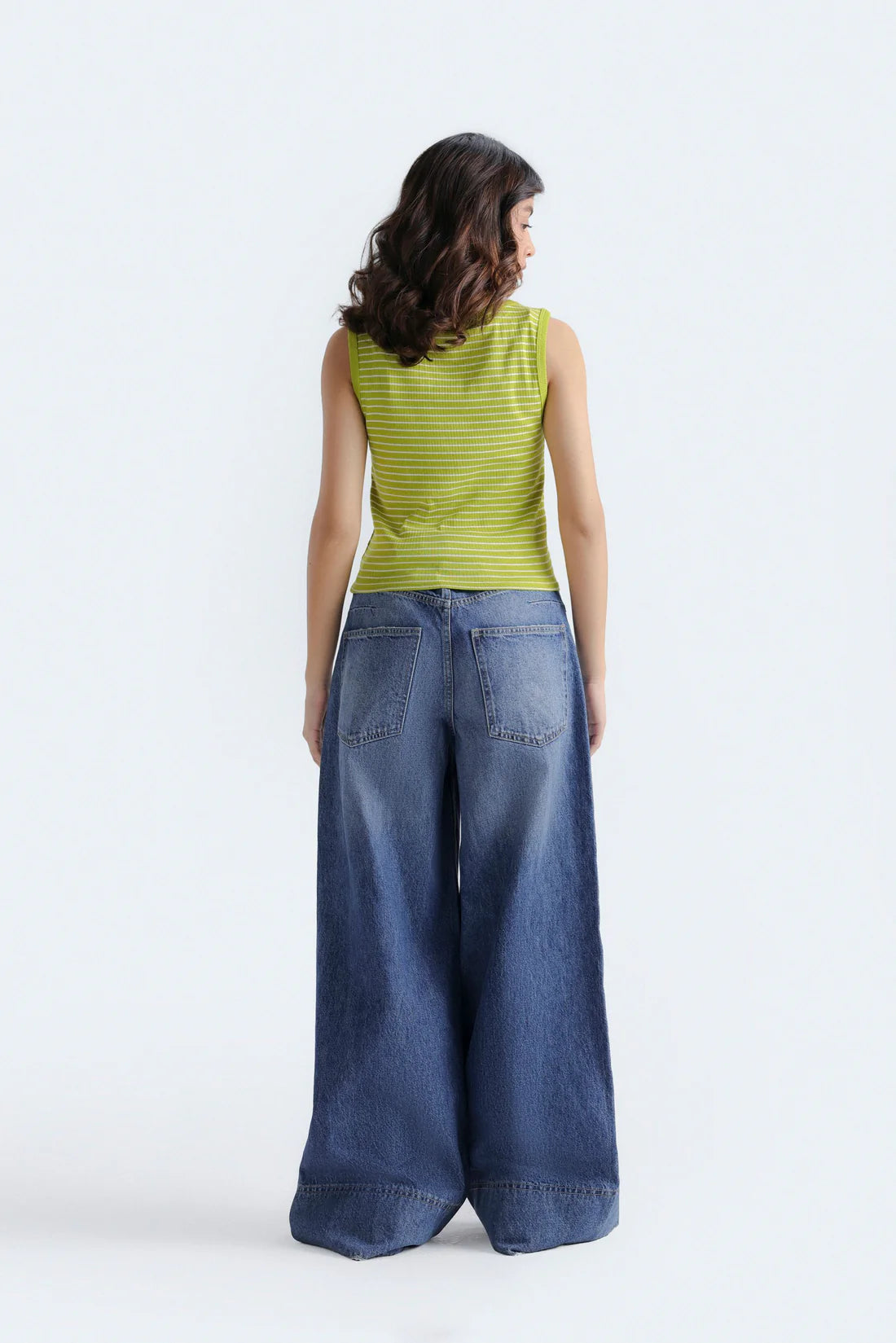 SUPER WIDE LEG JEANS