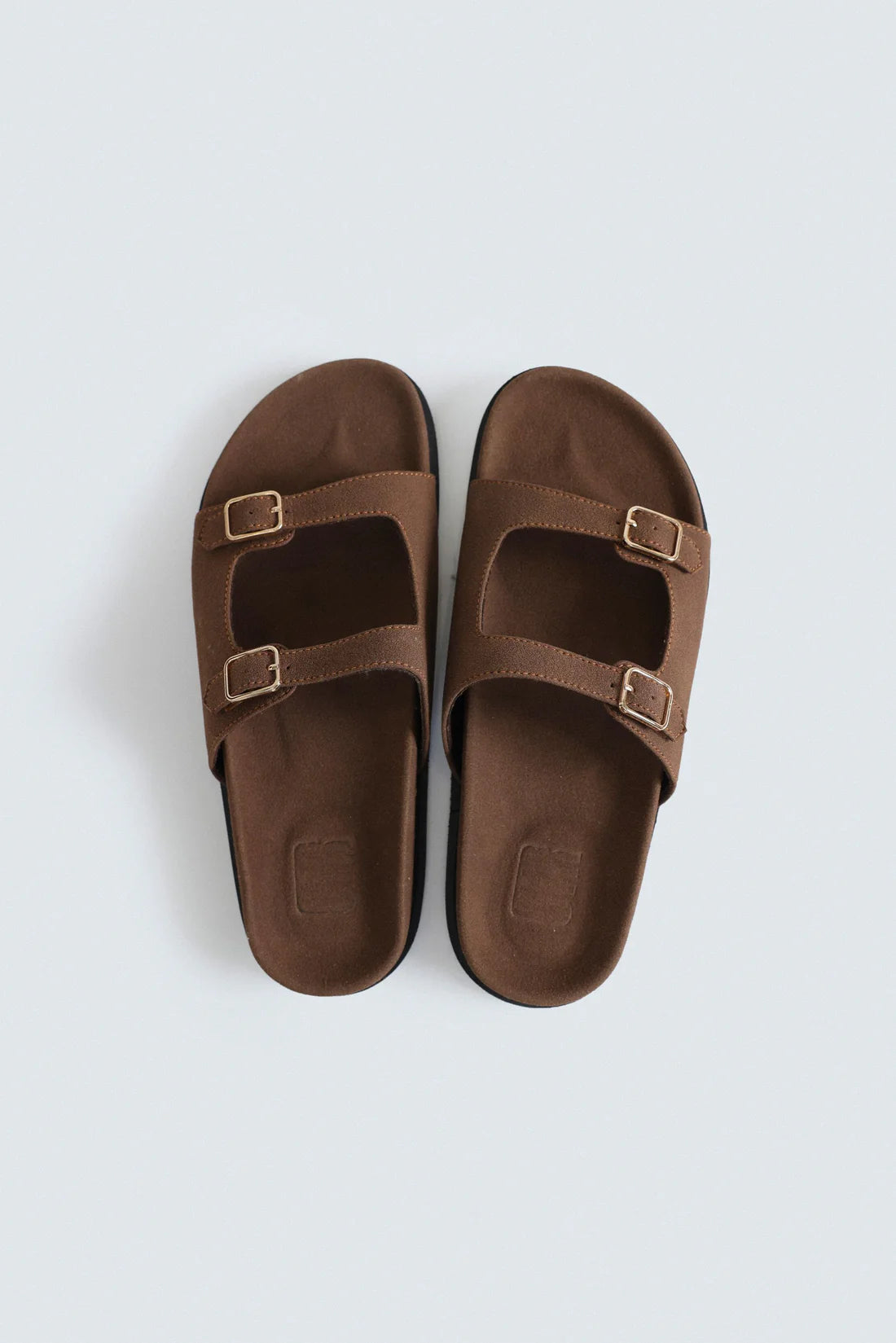 SUEDE BUCKLE STRAP FLATS