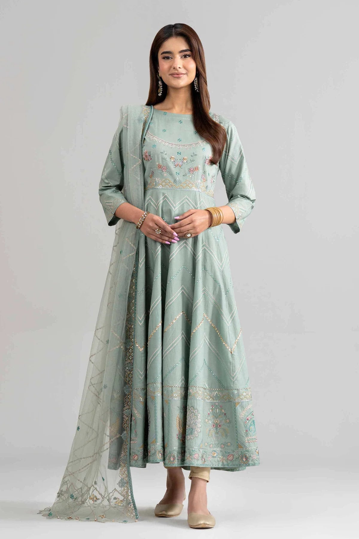 2 PIECE - EMBROIDERED SUIT