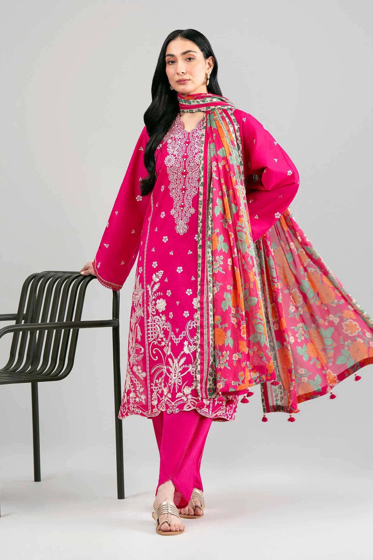 3 PIECE - PRINTED EMBROIDERED SUIT