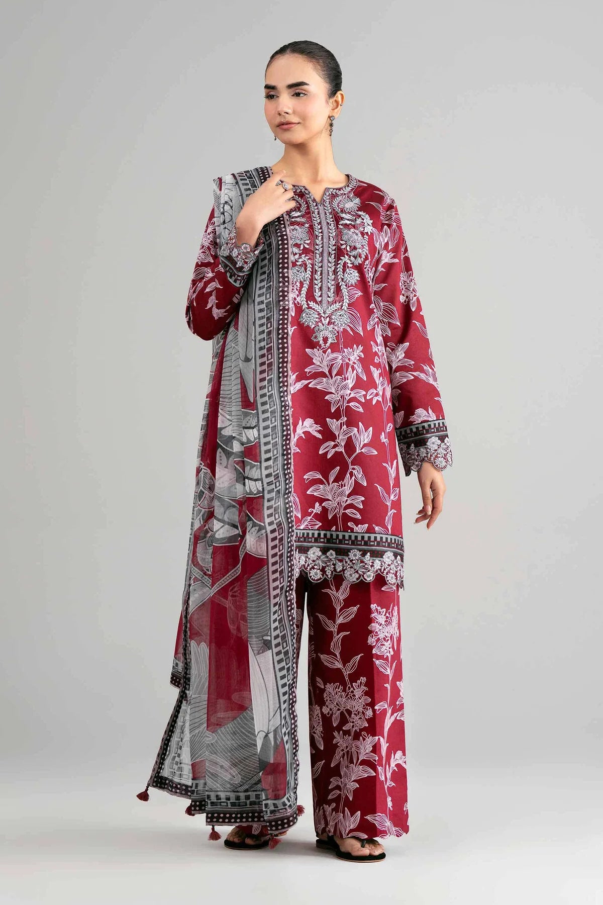 3 PIECE - DIGITAL PRINTED EMBROIDERED SUIT