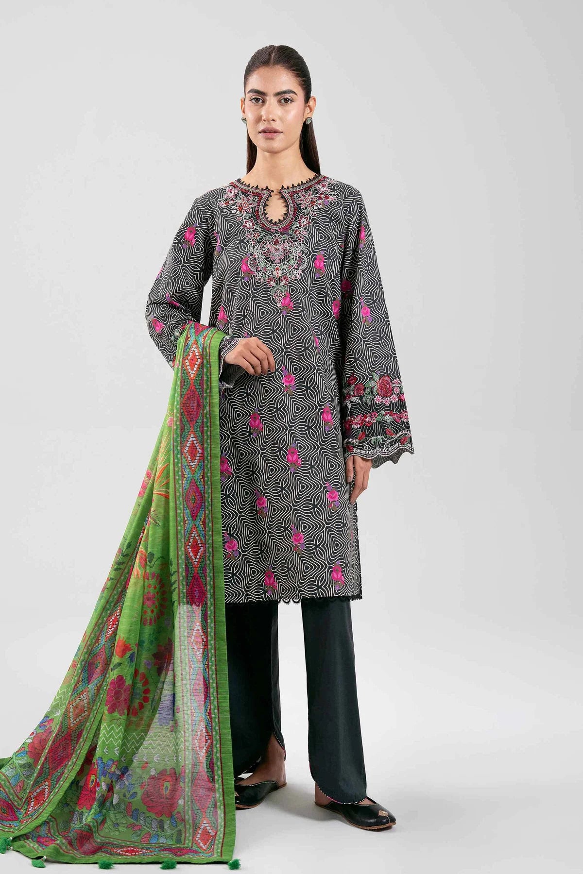 3 PIECE - DIGITAL PRINTED EMBROIDERED SUIT