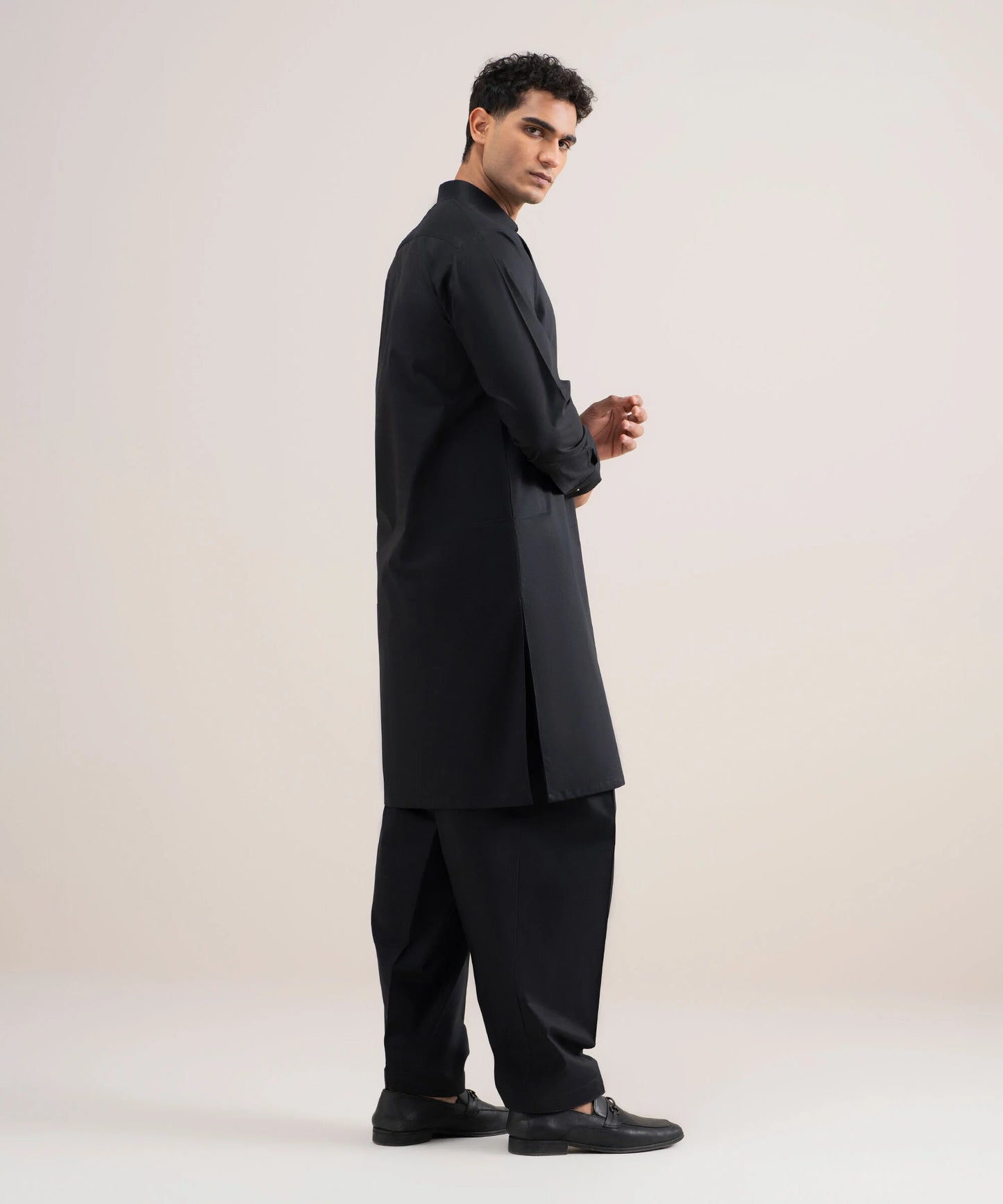 EMBROIDERED COTTON DOBBY SUIT