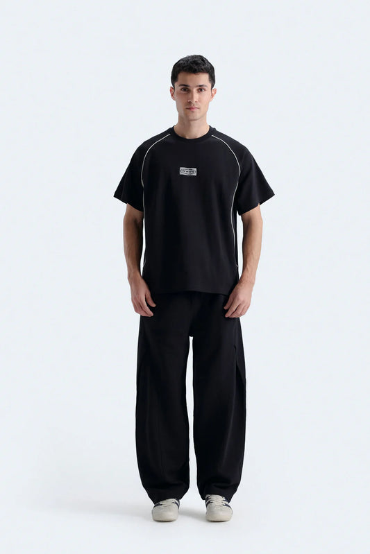 RAGLAN SLEEVES T-SHIRT WITH LABEL PATCH