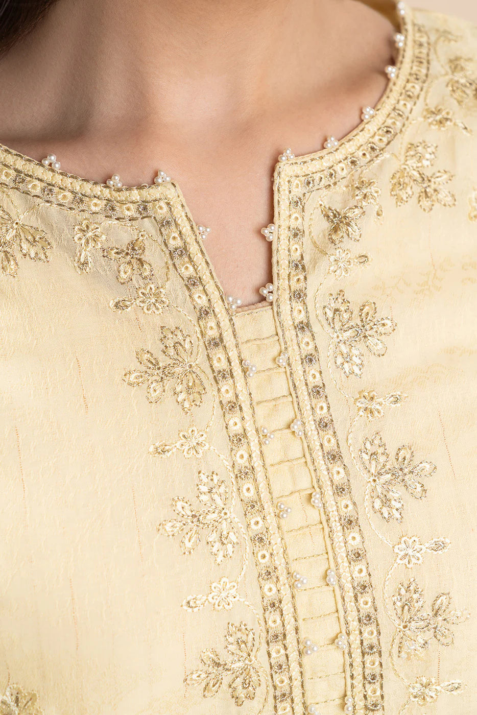 2 PIECE EMBROIDERED TEXTURED LAWN SUIT-