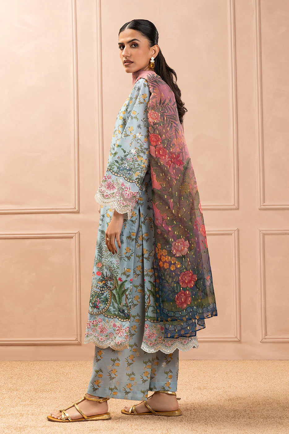 3 PIECE EMBROIDERED ZARI)
