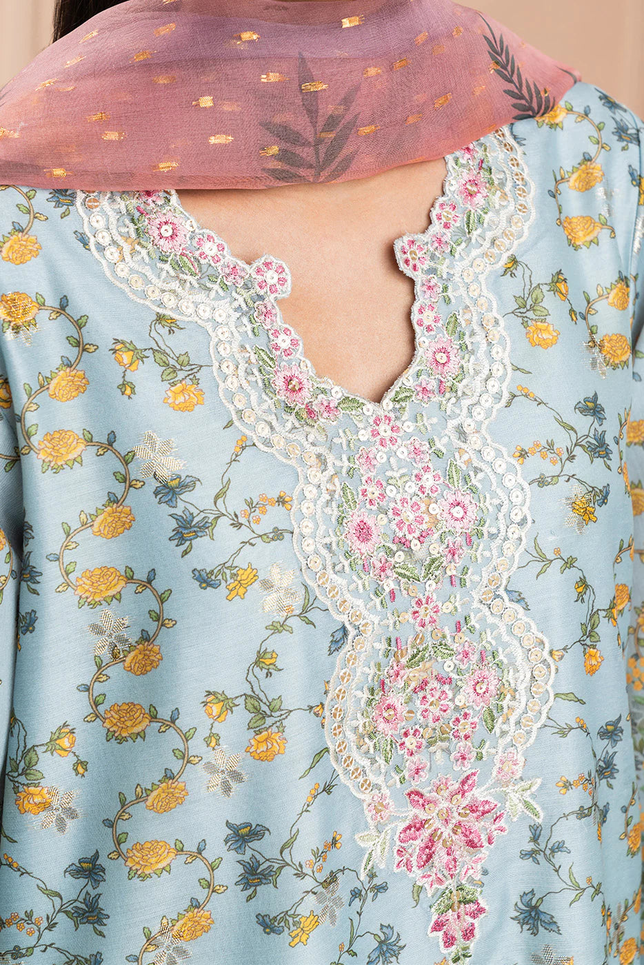3 PIECE EMBROIDERED ZARI)